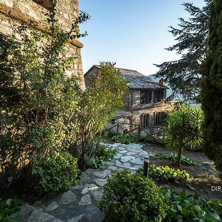 15th Century Castle, Between 5 Terre And Portofino *